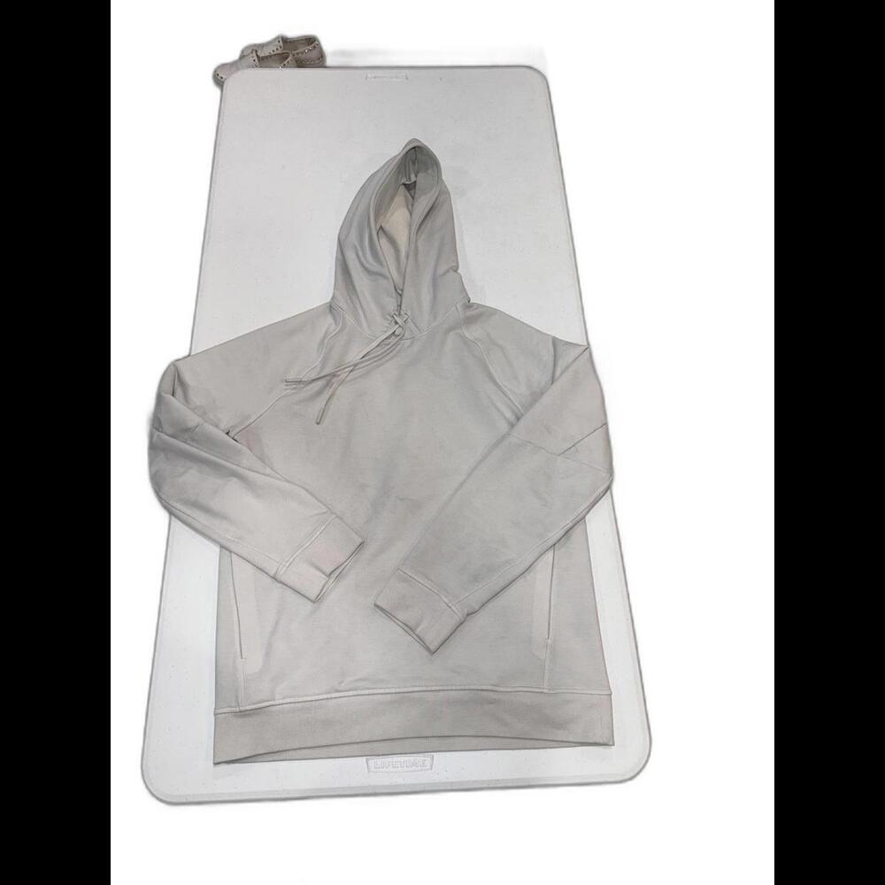 lululemon  Hoodie size unknown likley small/med